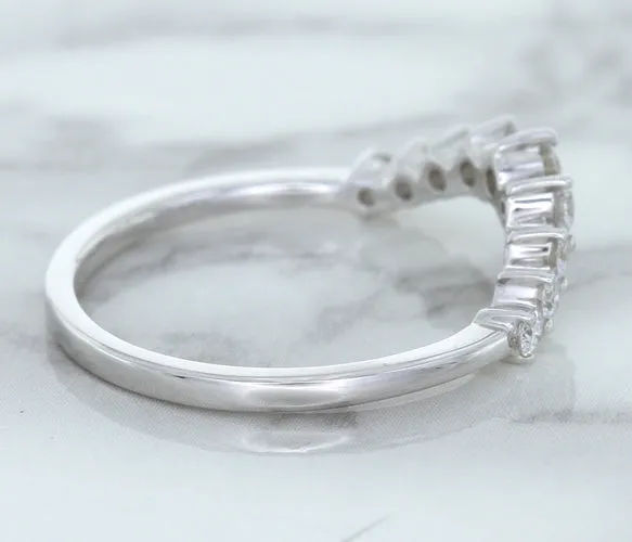 0.45ctw Diamond Curved Band in 18K White Gold