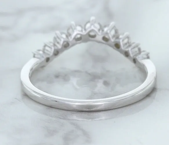 0.45ctw Diamond Curved Band in 18K White Gold