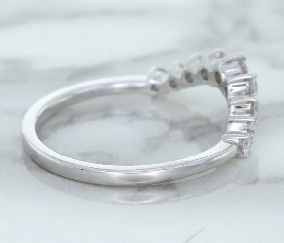 0.45ctw Diamond Curved Band in 18K White Gold