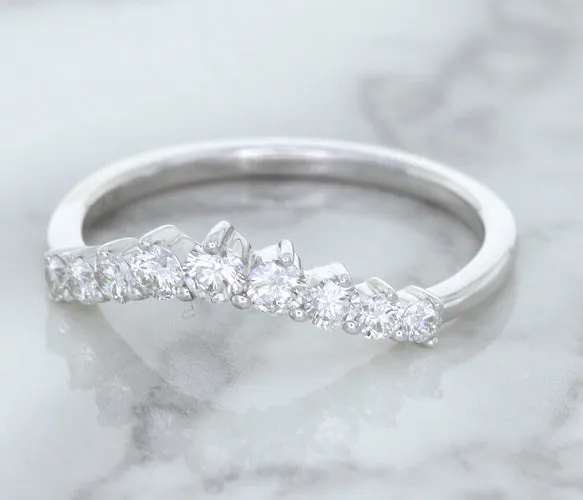 0.45ctw Diamond Curved Band in 18K White Gold