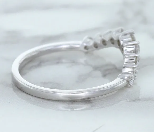 0.45ctw Diamond Curved Band in 18K White Gold