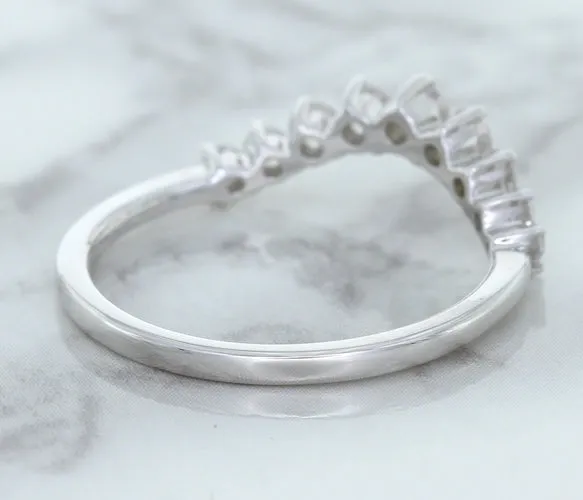 0.45ctw Diamond Curved Band in 18K White Gold
