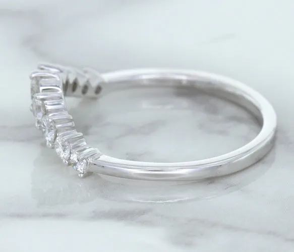 0.45ctw Diamond Curved Band in 18K White Gold