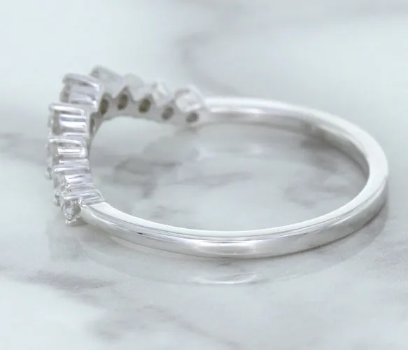 0.45ctw Diamond Curved Band in 18K White Gold