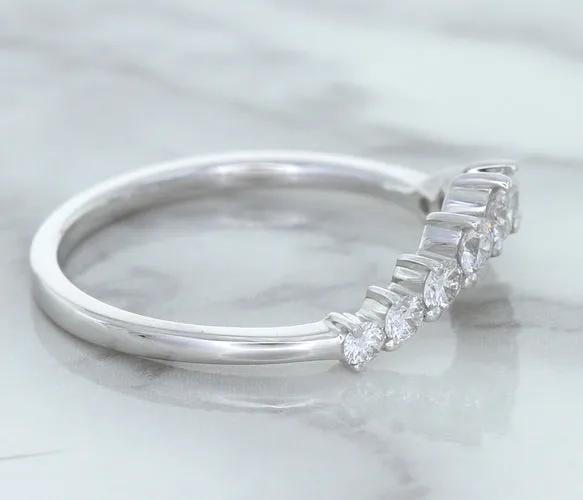 0.45ctw Diamond Curved Band in 18K White Gold