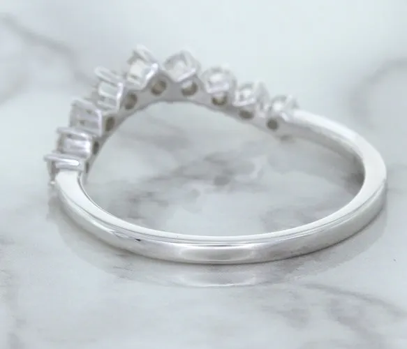 0.45ctw Diamond Curved Band in 18K White Gold