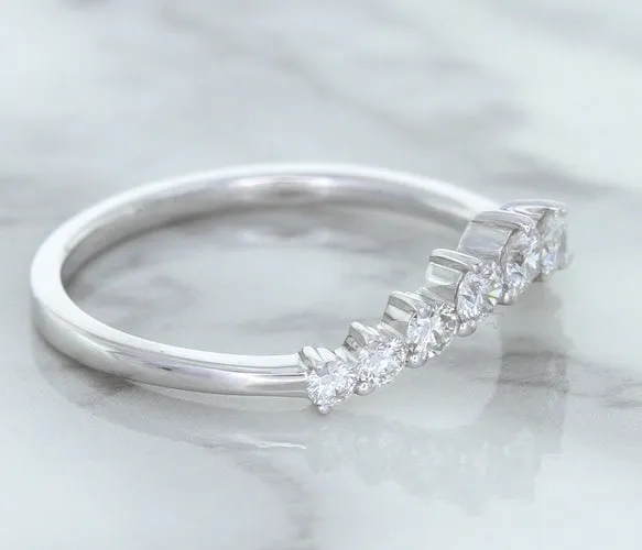 0.45ctw Diamond Curved Band in 18K White Gold