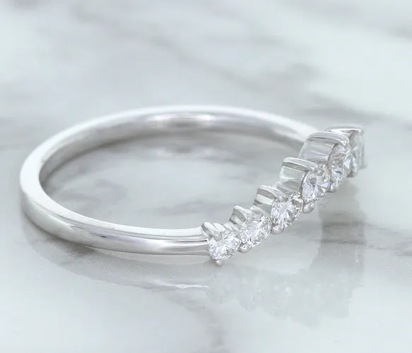 0.45ctw Diamond Curved Band in 18K White Gold
