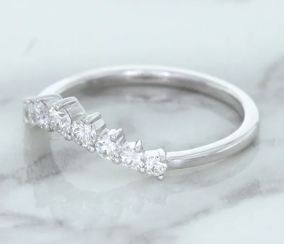 0.45ctw Diamond Curved Band in 18K White Gold