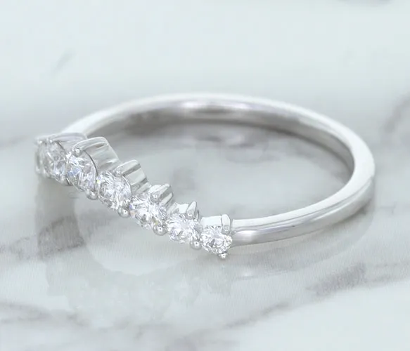 0.45ctw Diamond Curved Band in 18K White Gold