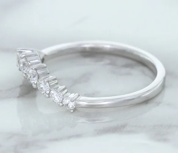 0.45ctw Diamond Curved Band in 18K White Gold