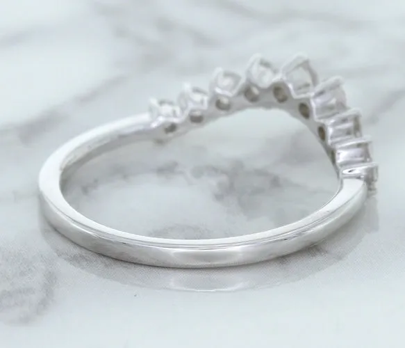 0.45ctw Diamond Curved Band in 18K White Gold