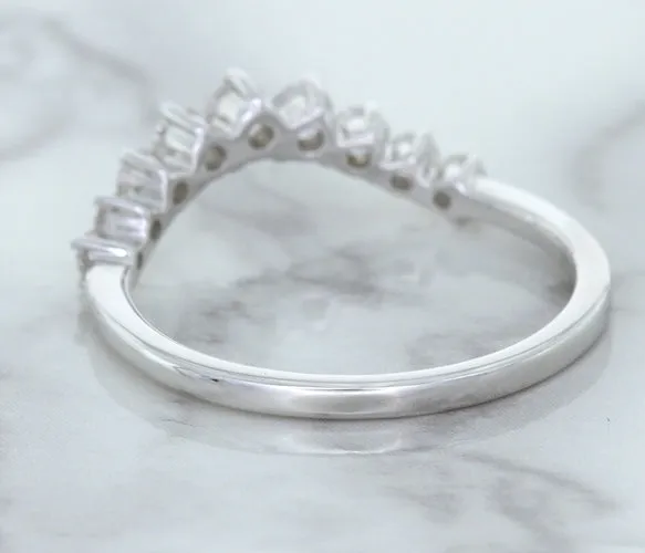 0.45ctw Diamond Curved Band in 18K White Gold