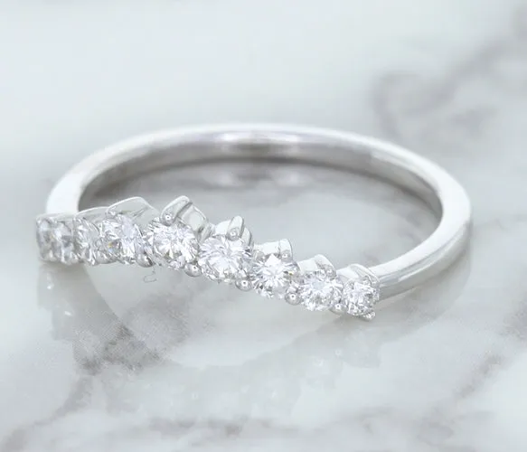 0.45ctw Diamond Curved Band in 18K White Gold