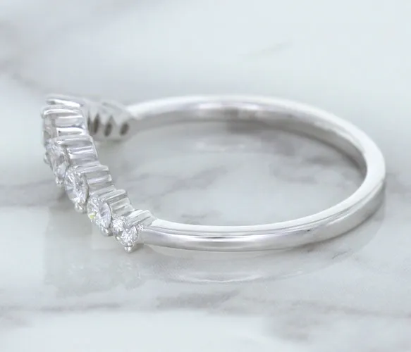 0.45ctw Diamond Curved Band in 18K White Gold
