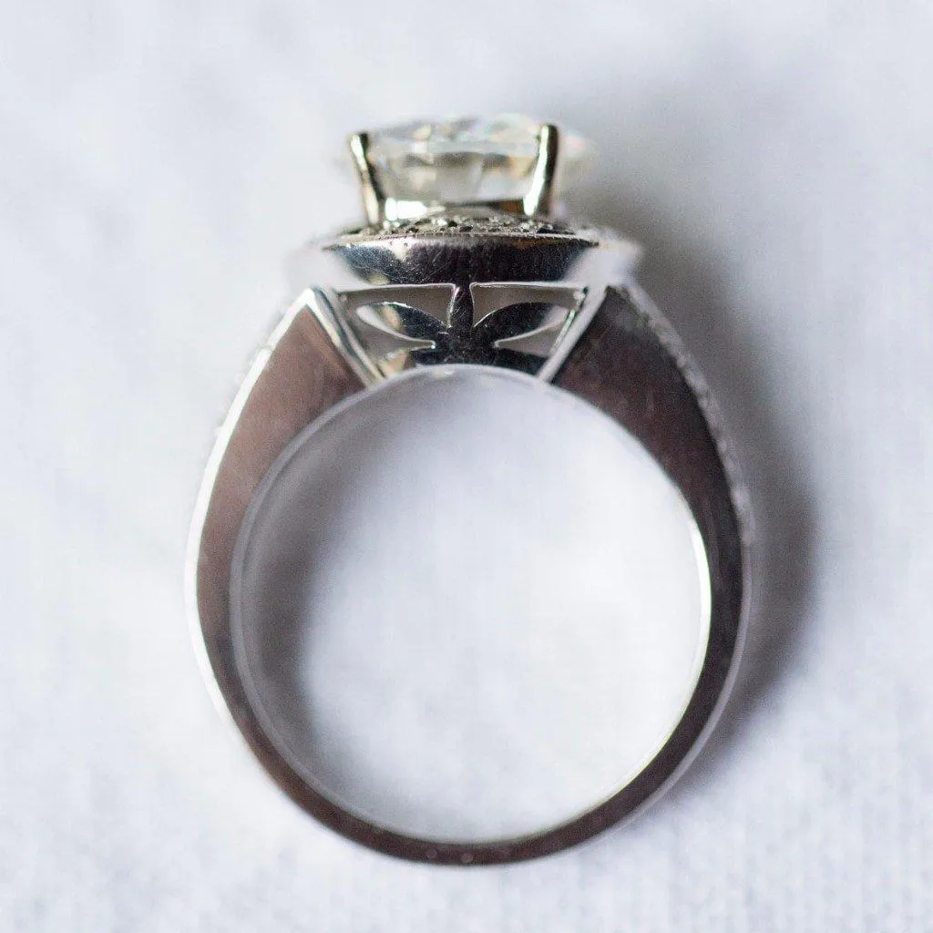 10mm Round Center and Diamond Halo and Split Shank Thick 18K White Gold Ring