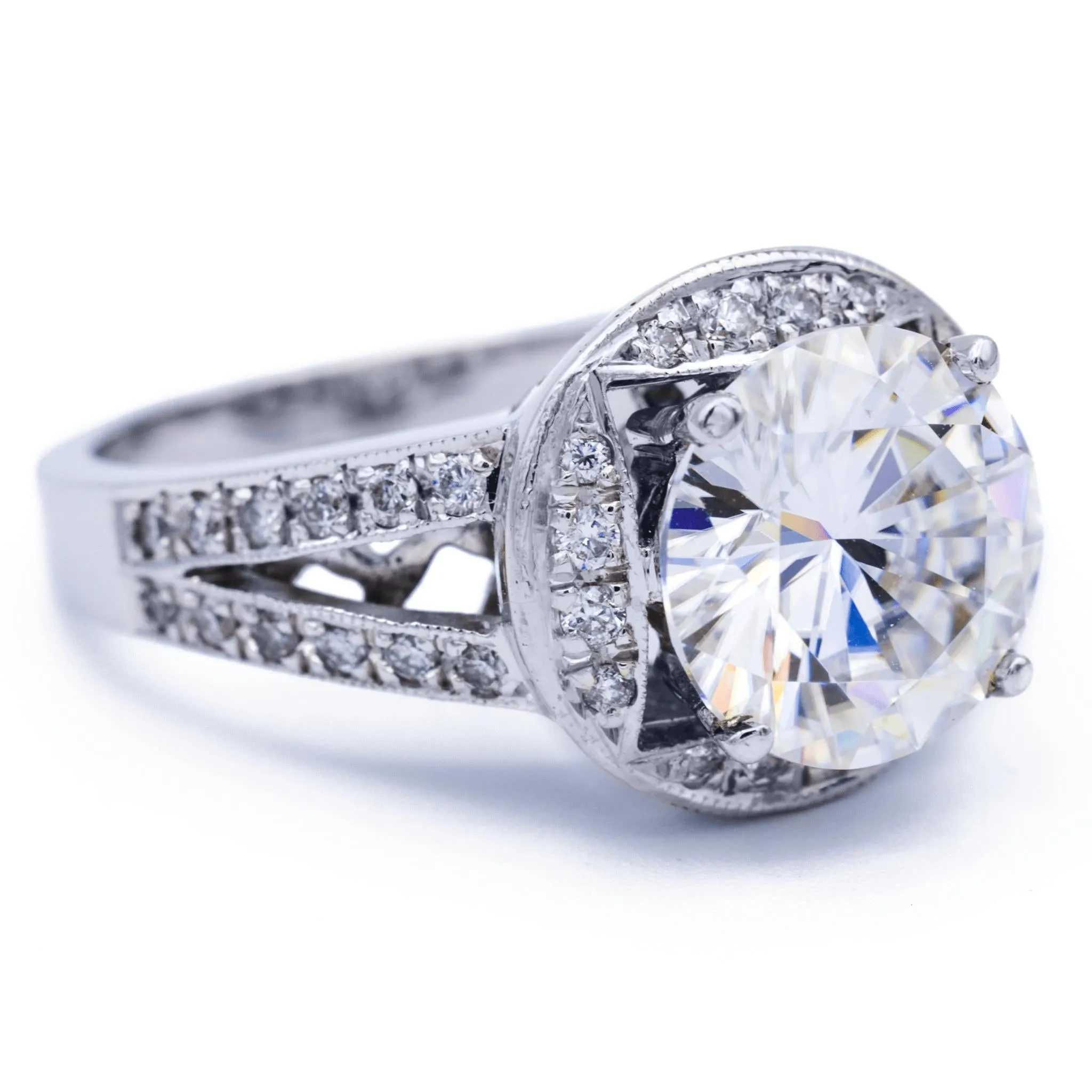 10mm Round Center and Diamond Halo and Split Shank Thick 18K White Gold Ring