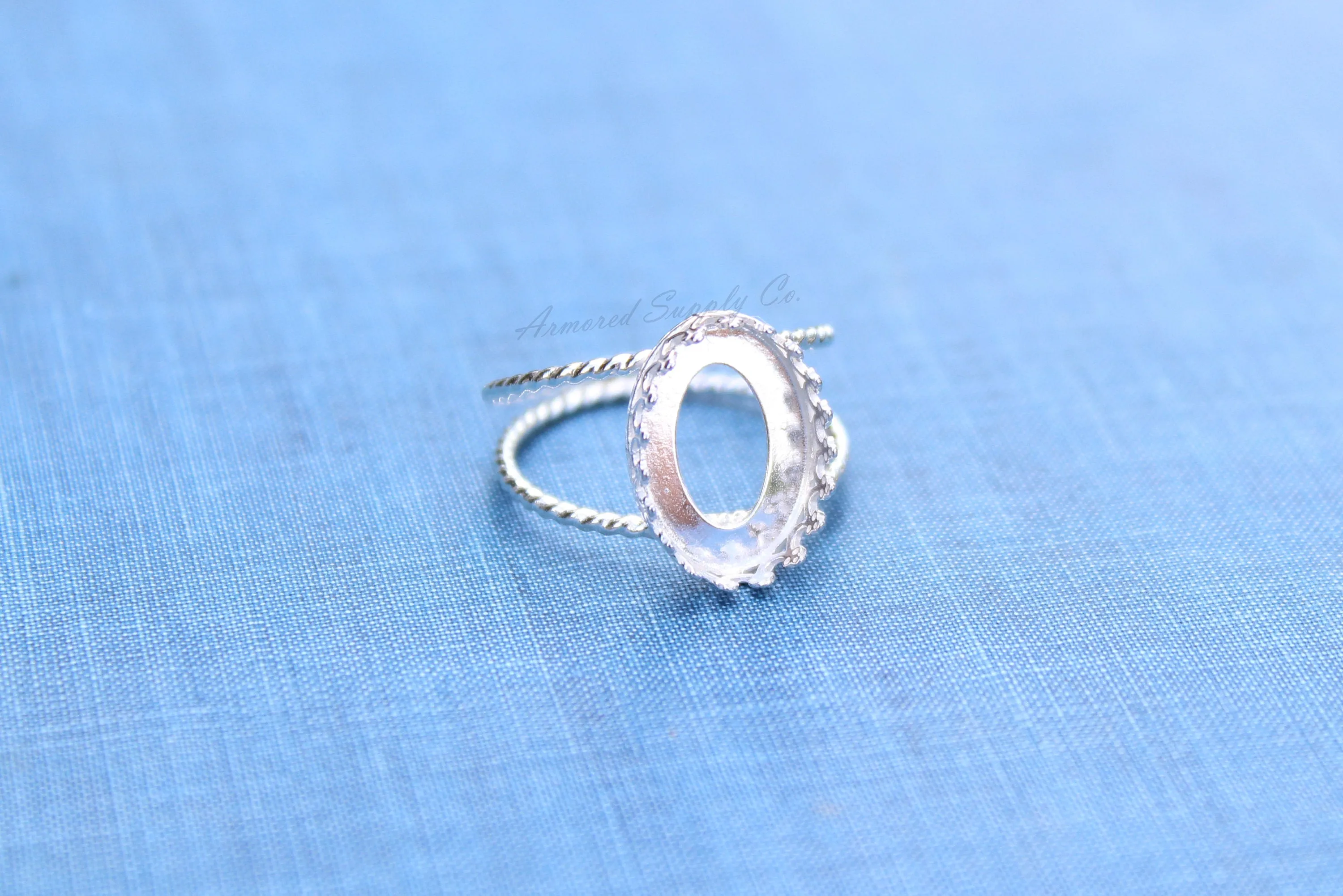 10x8mm Oval Crown Bezel Silver Double Rope Band Ring blank