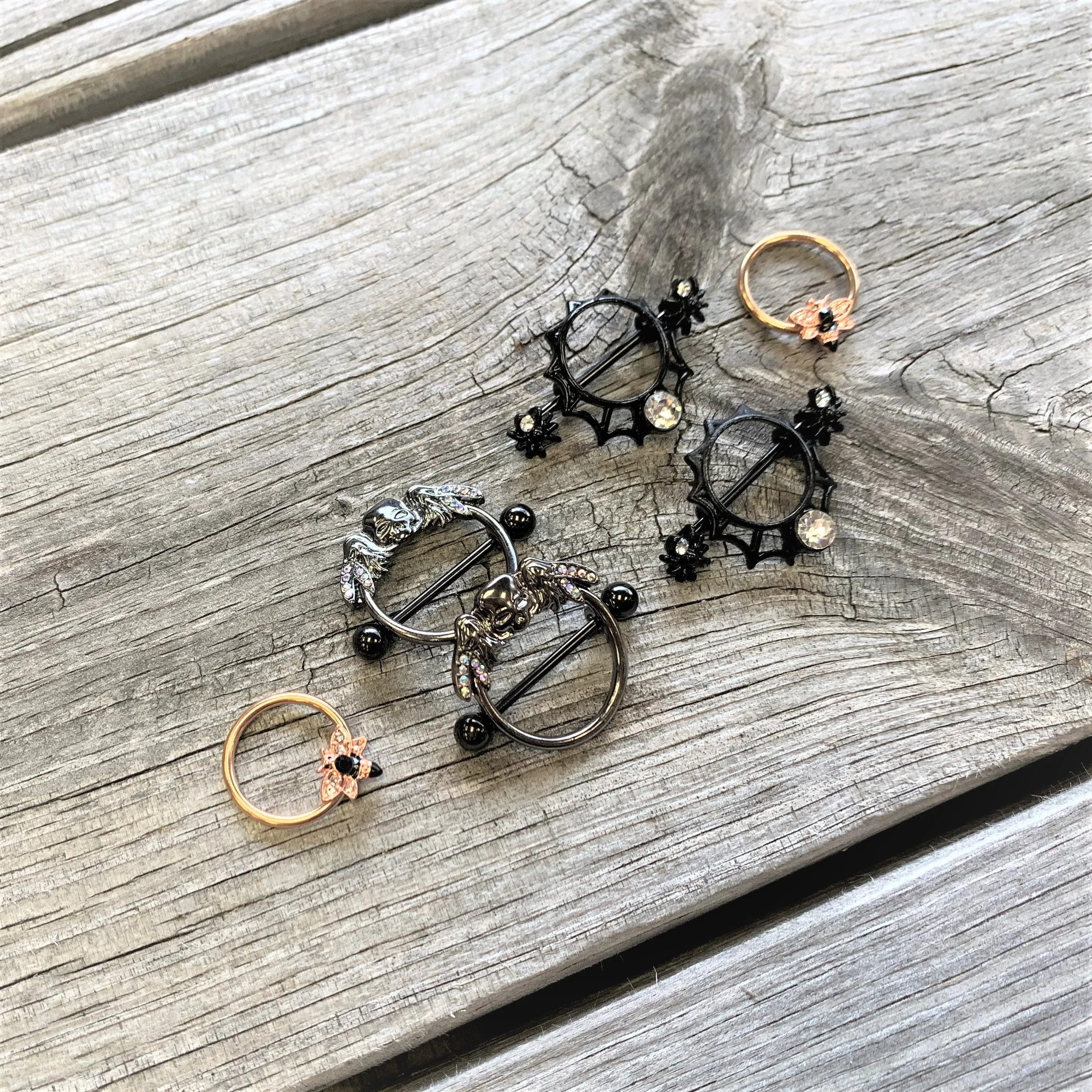 14 Gauge 9/16 Black Clear Gem Rose Gold Tone Bee BCR Nipple Ring Set