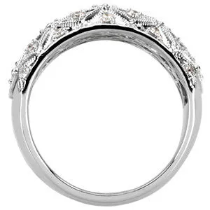 14k White Gold 1/2 CTW Diamond Ring, Size 7