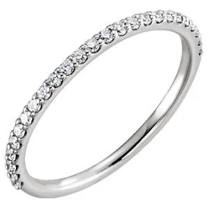 14k White Gold 1/4 CTW Diamond Band, Size 7
