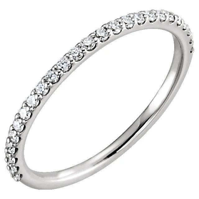14k White Gold 1/4 CTW Diamond Band, Size 7