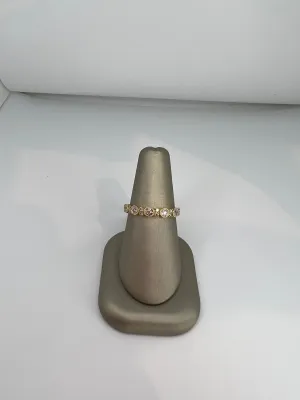 14K Yellow Gold Round Diamonds Ring*