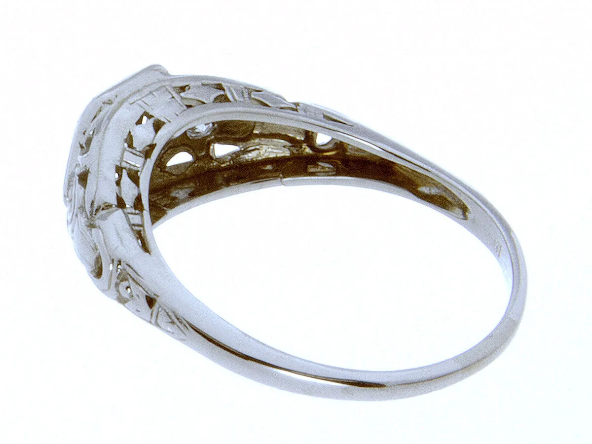 18K Art Deco Diamond Engagement Ring