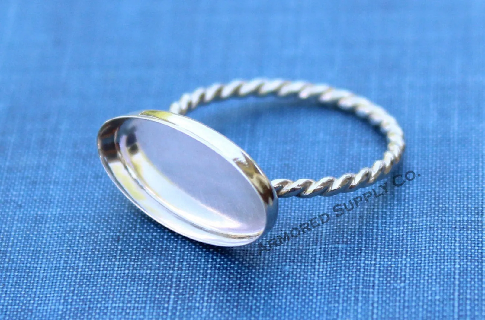18x9mm Oval Bezel Rope Ring blank