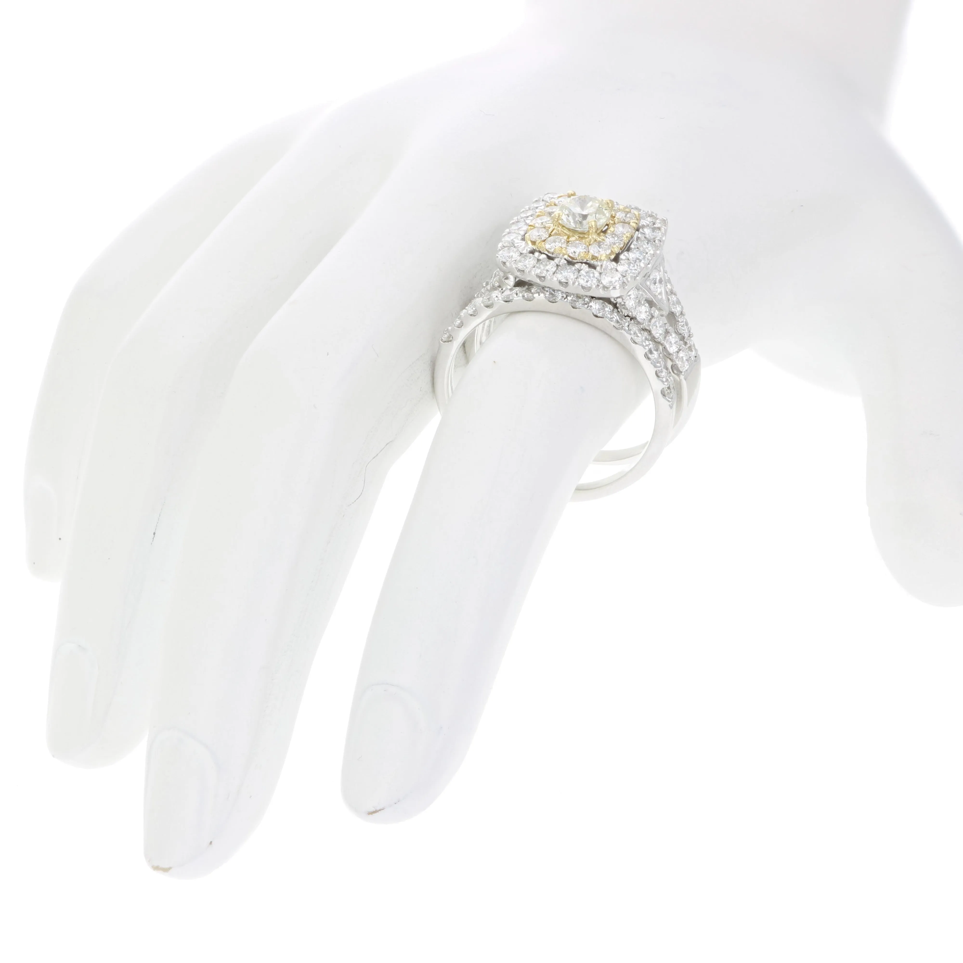 2 cttw Diamond Bridal Rings in Gold