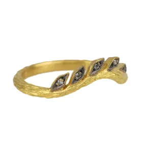 22K Gold and Diamond Curved "Wheat" Band