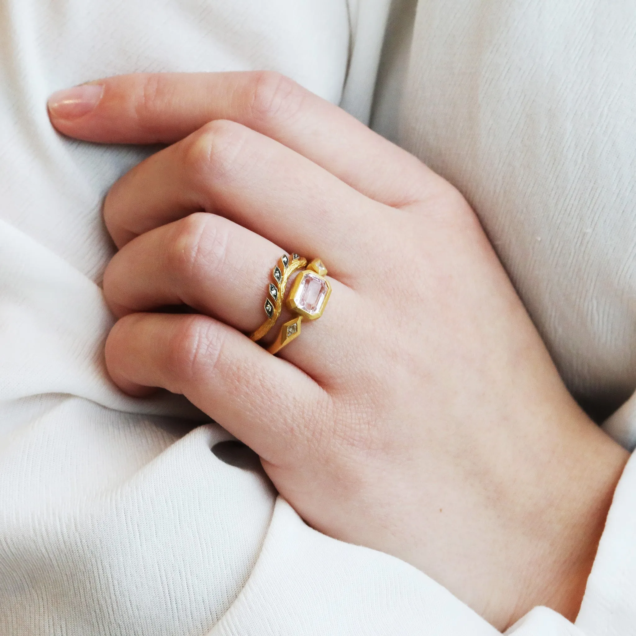 22K Gold and Diamond Curved "Wheat" Band