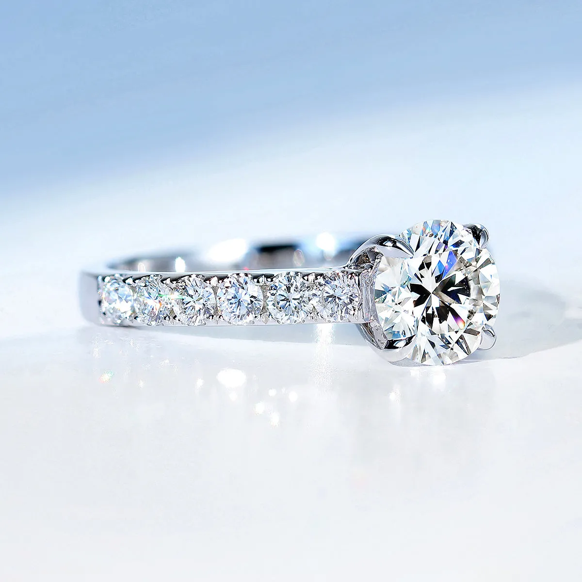 4-Prong Lab-Grown Diamond Engagement Ring