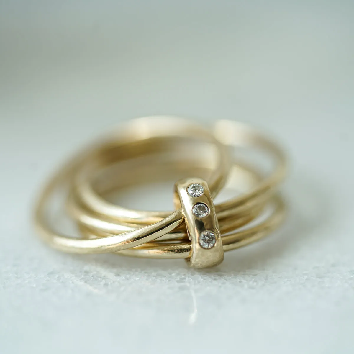 4 rings diamond ring