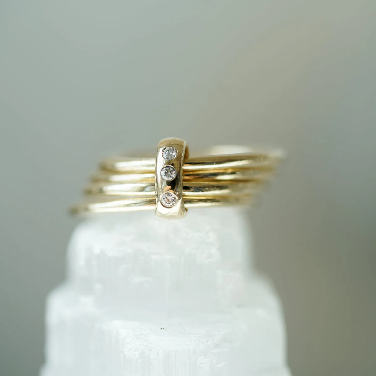 4 rings diamond ring