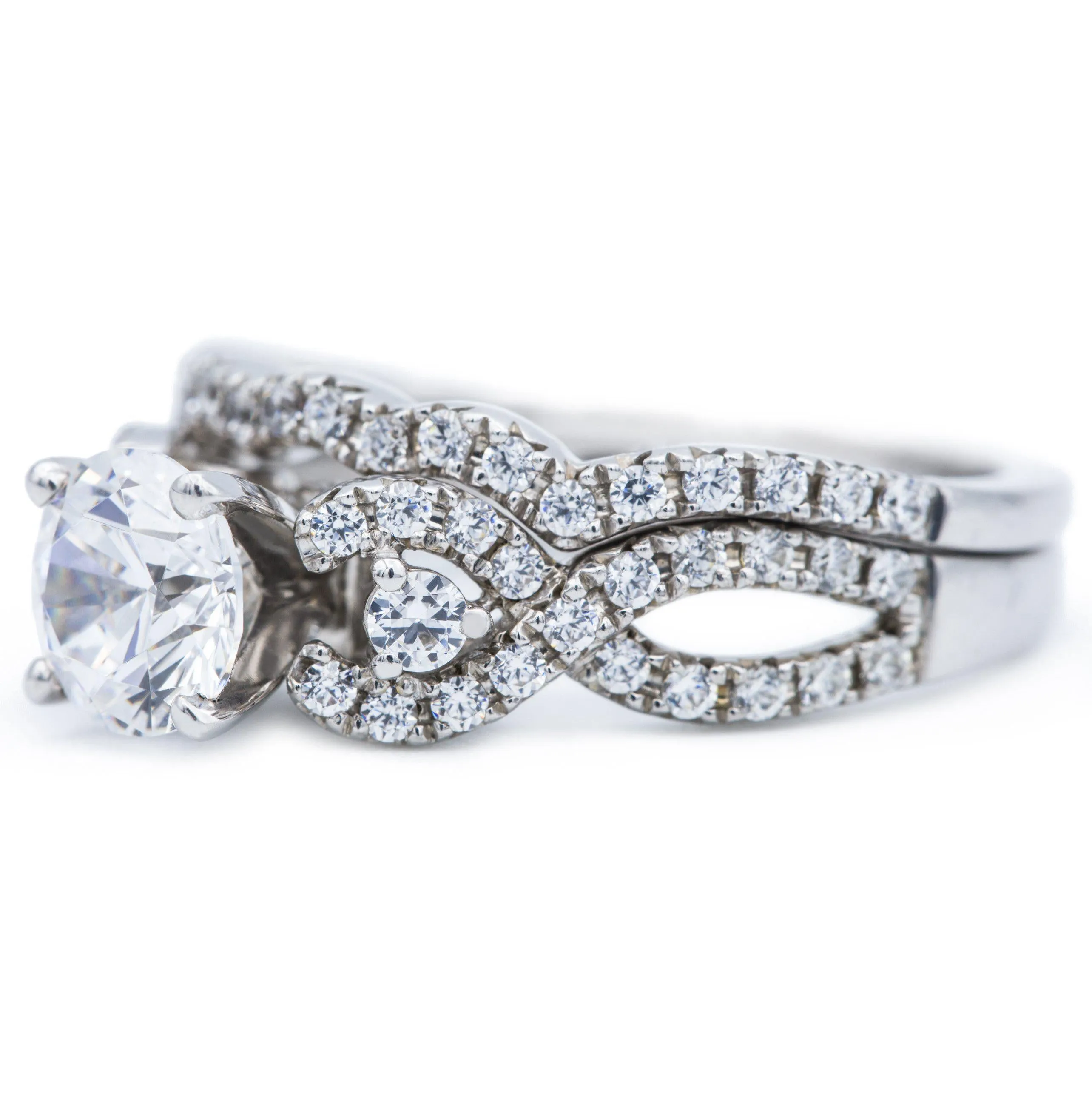 6.5mm Round Center 14K White Gold Engagement Ring with Wedding Band Set