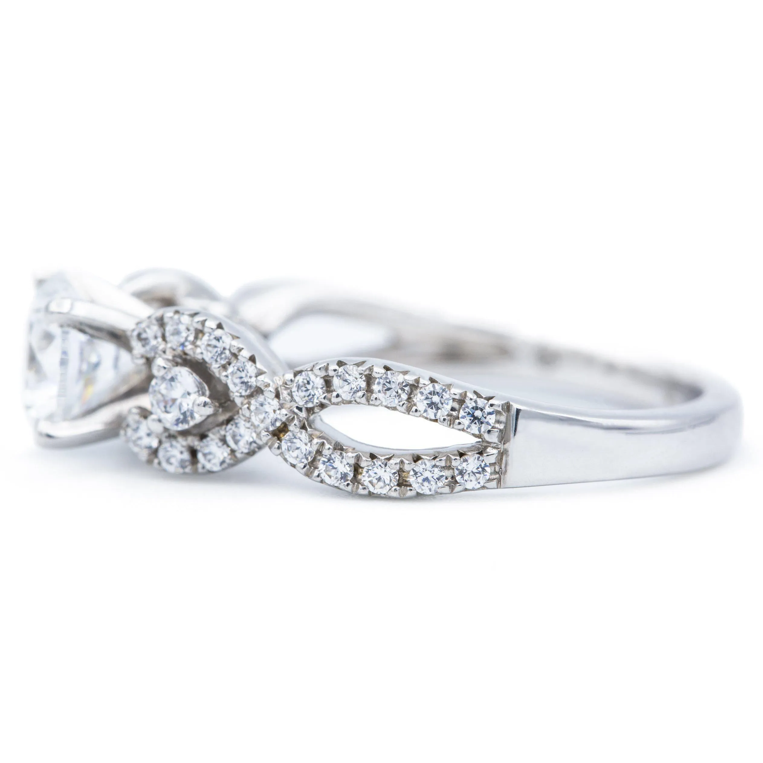 6.5mm Round Center 14K White Gold Engagement Ring with Wedding Band Set