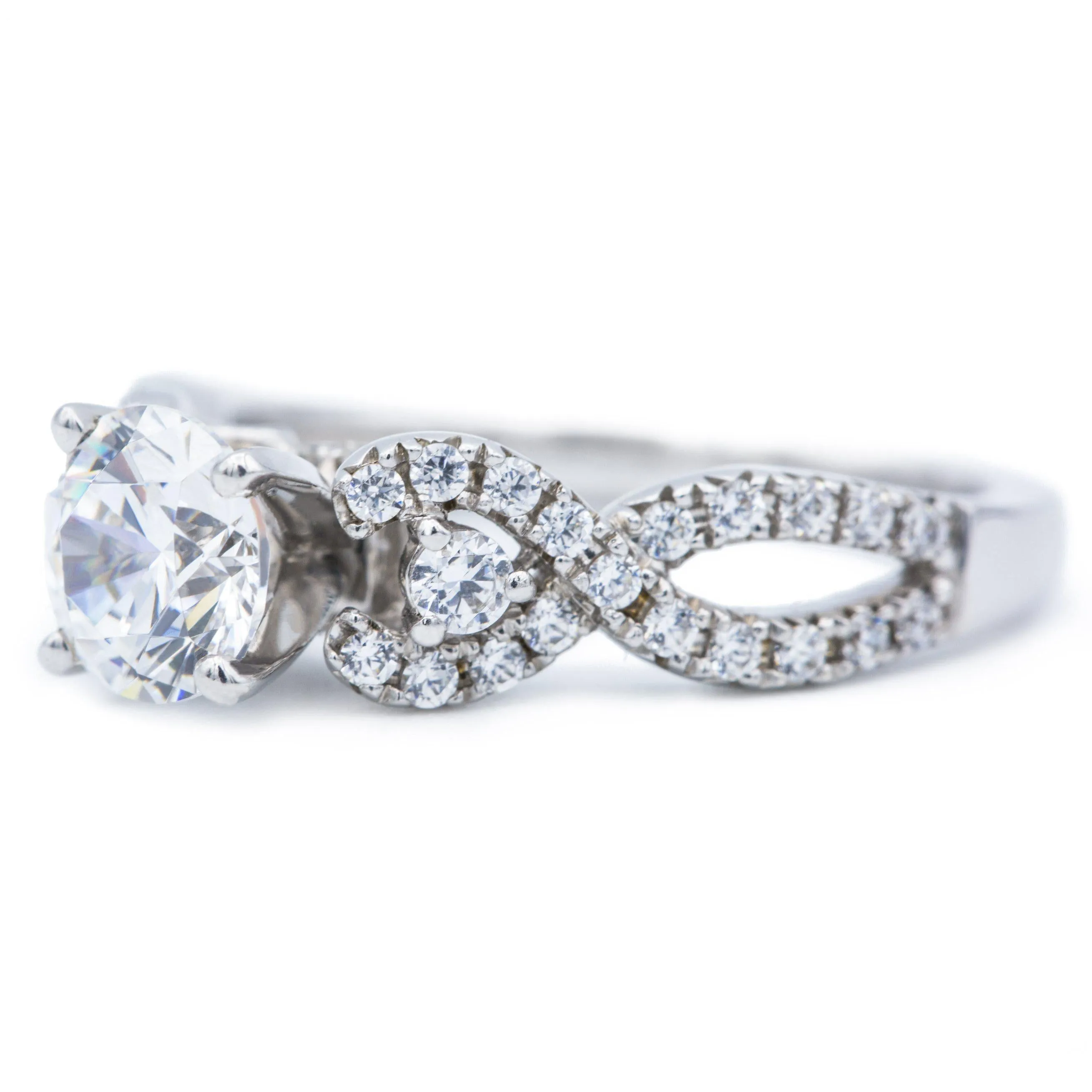 6.5mm Round Center 14K White Gold Engagement Ring with Wedding Band Set