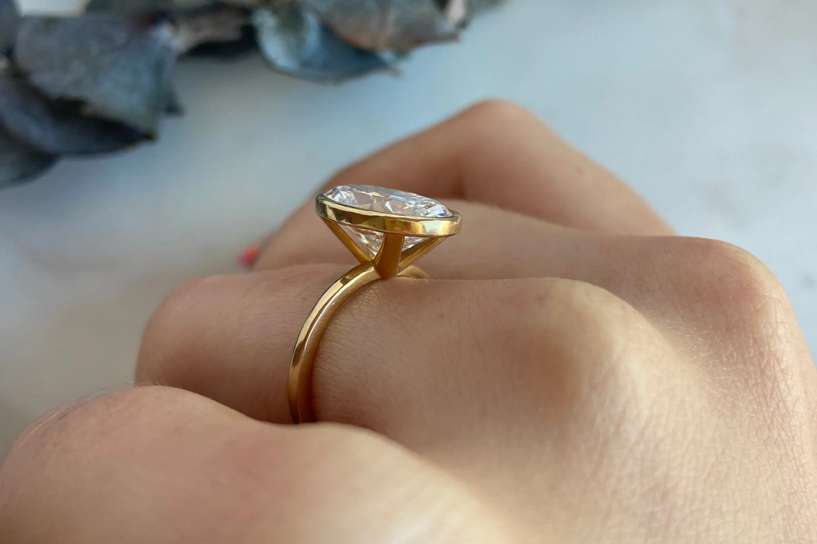 ALLIE (oval)