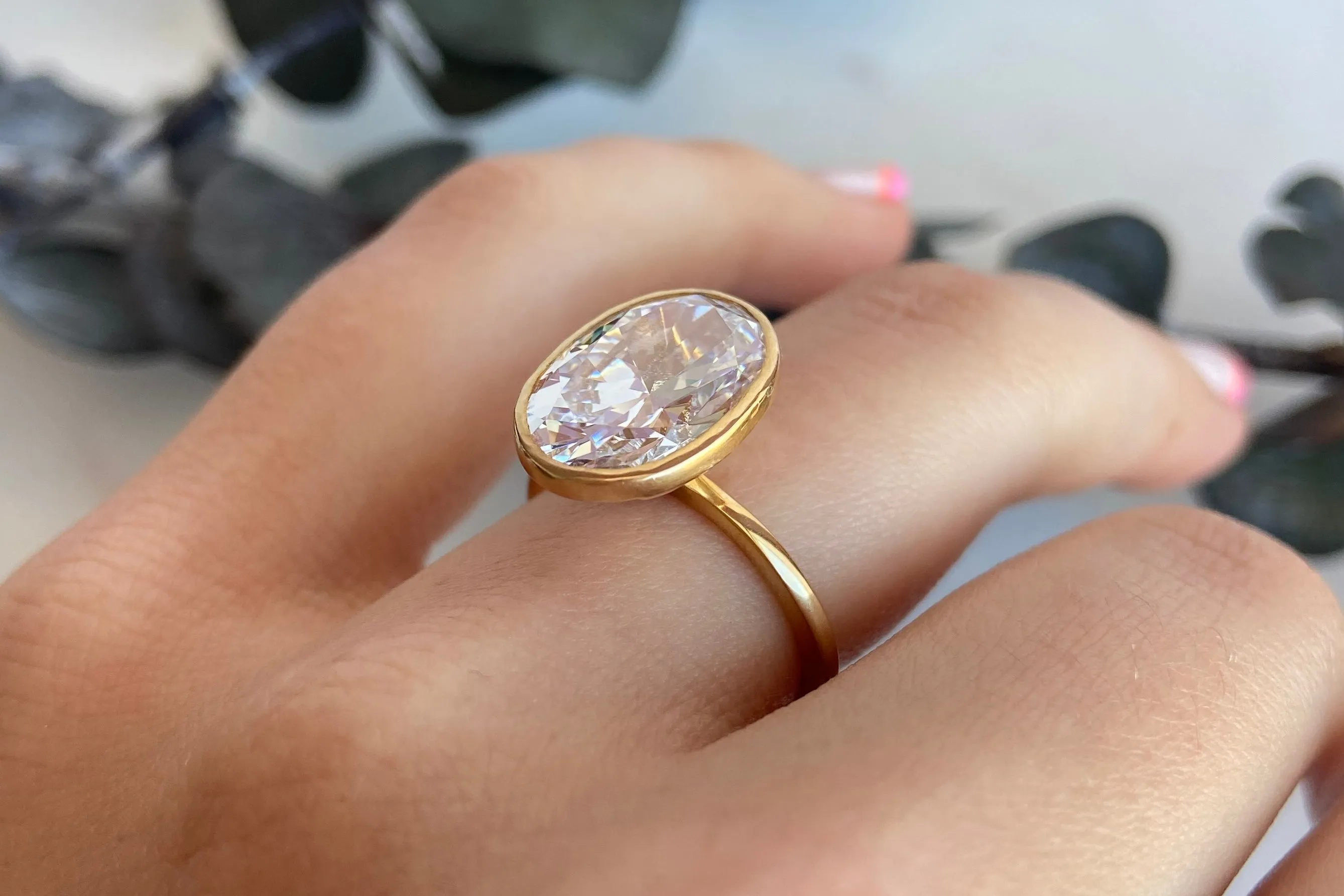 ALLIE (oval)