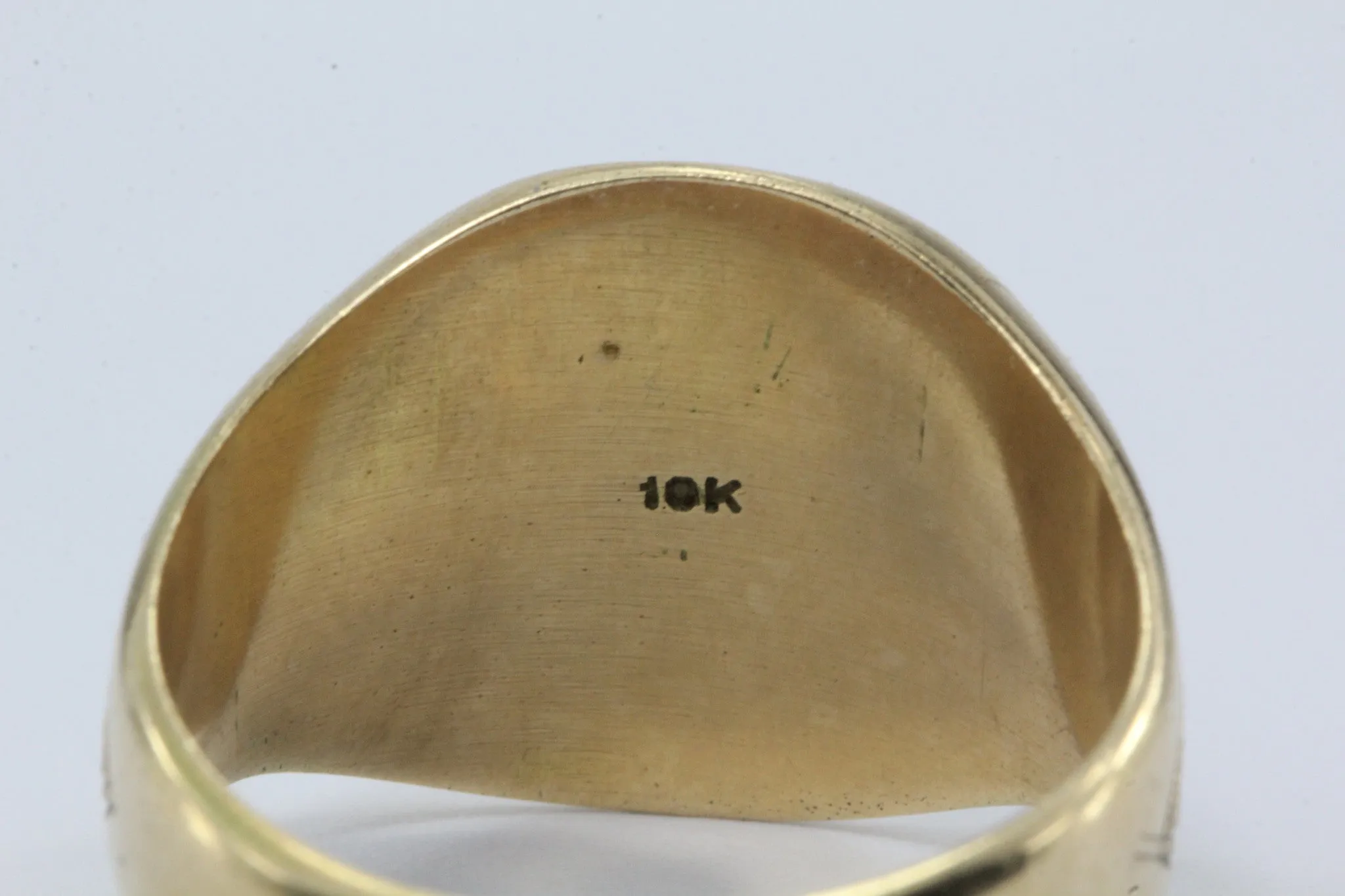 Antique 10K Gold & Enamel Masonic Knights Templar Ring Blood Red Passion Ring