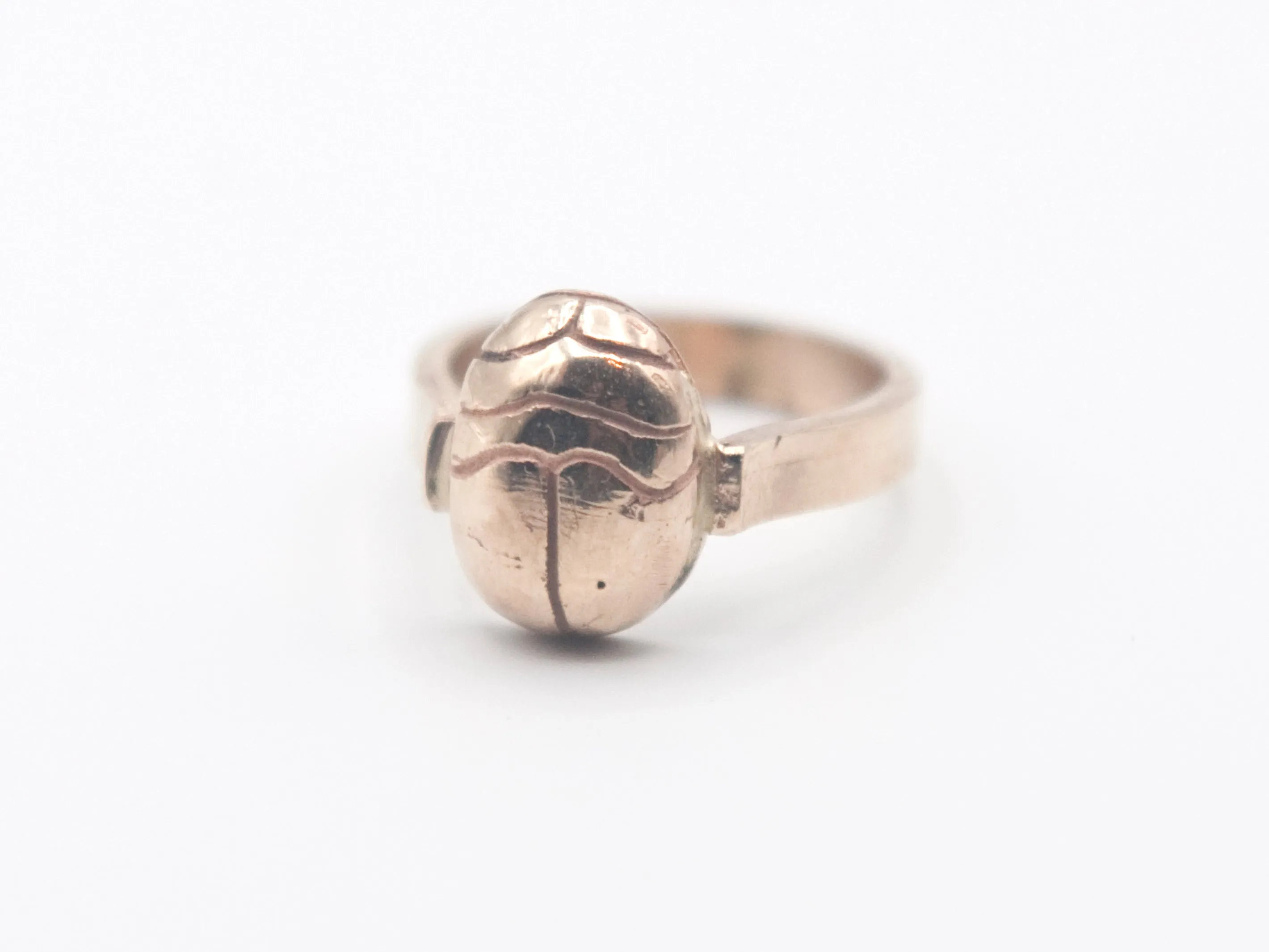 Baby Scarab Roma Ring