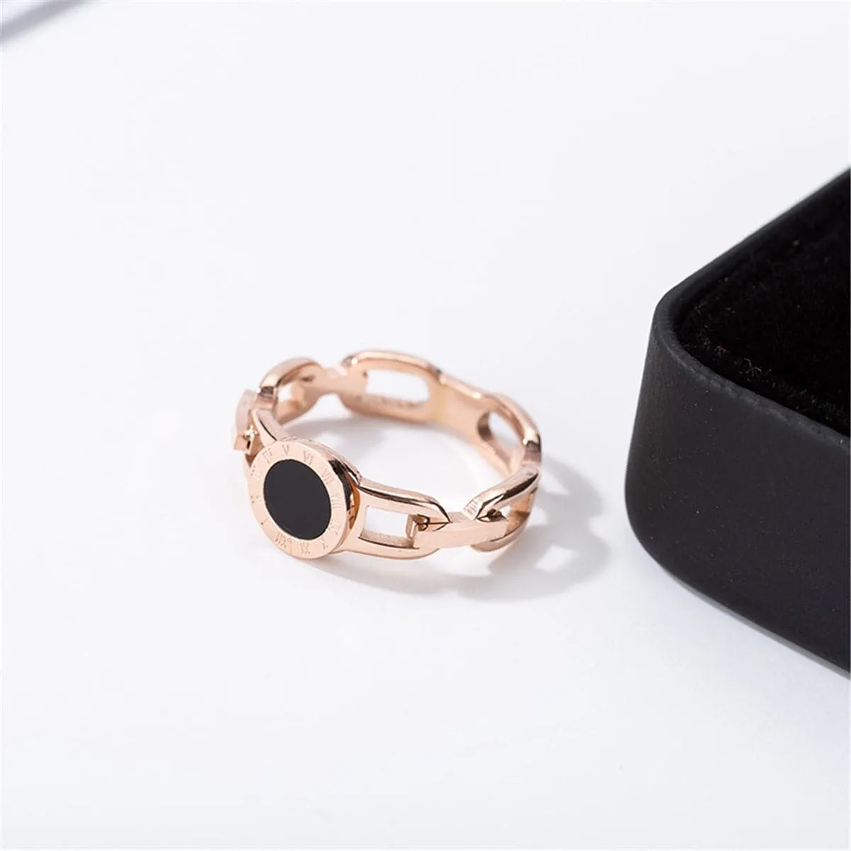 Black Shell & 18K Rose Gold-Plated Link Roman Numeral Ring