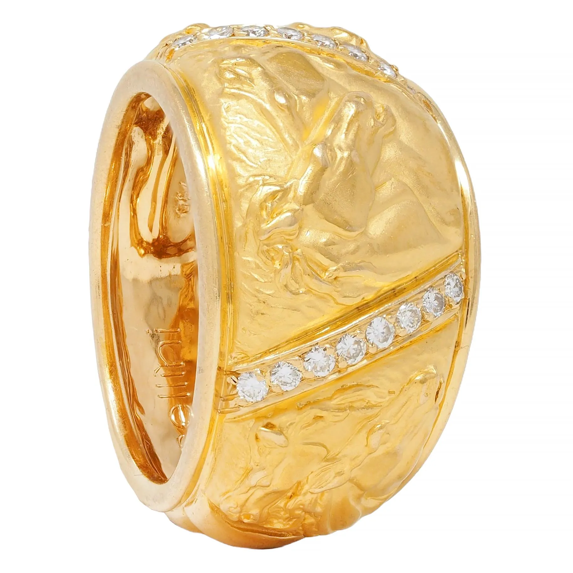 Carrera y Carrera 1990's Diamond 18 Karat Yellow Gold Repoussé Horse Vintage Band Ring