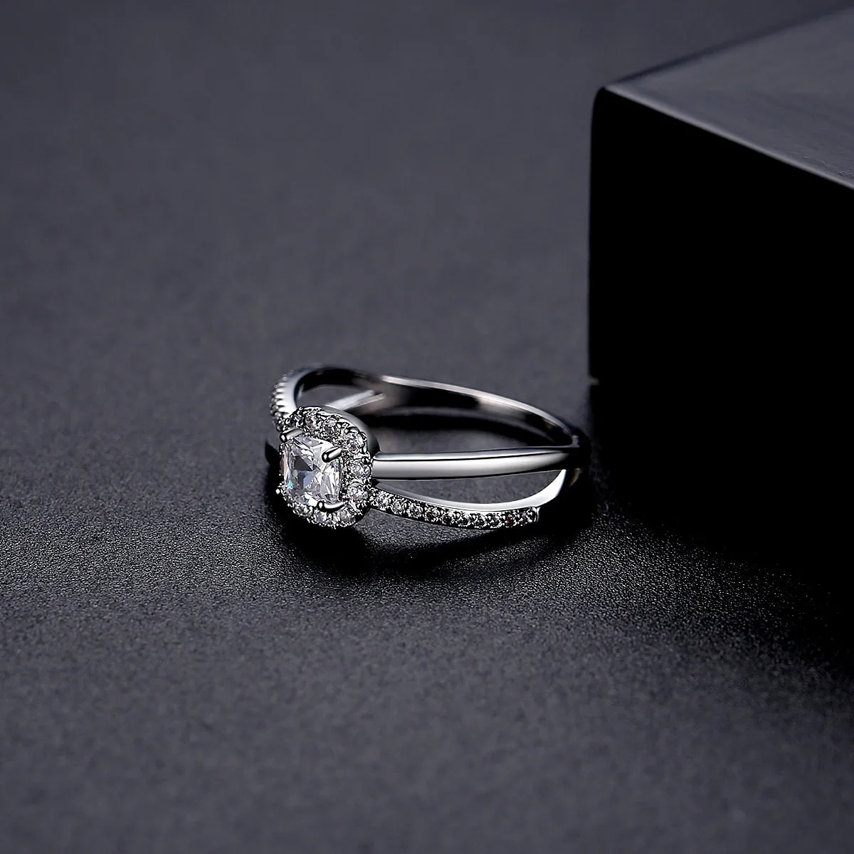 Crystal & Cubic Zirconia Silver-Plated Hola Band Ring