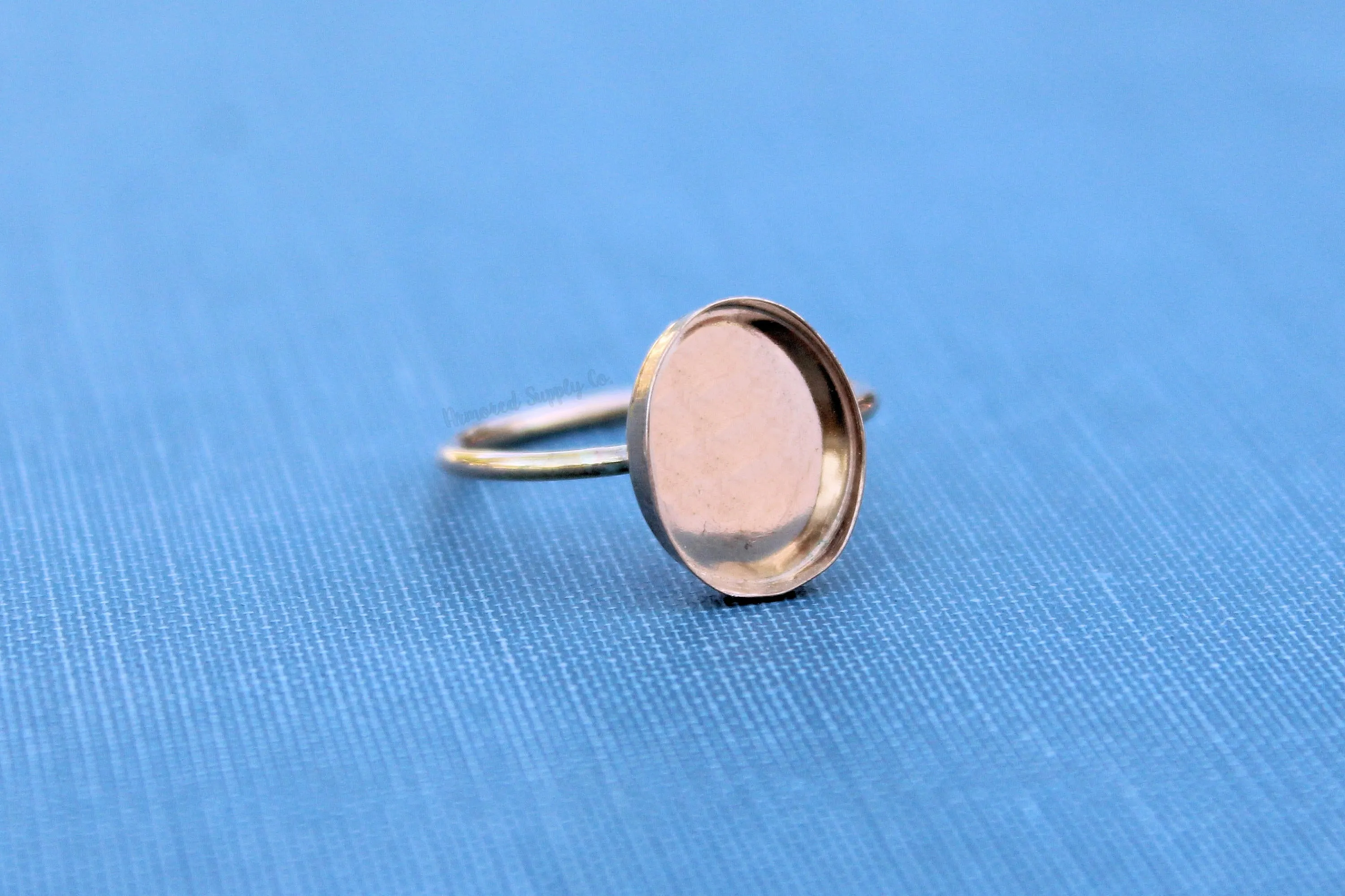 Gold Filled Oval 12x10mm Bezel Cup Ring blank - 16g RING BAND