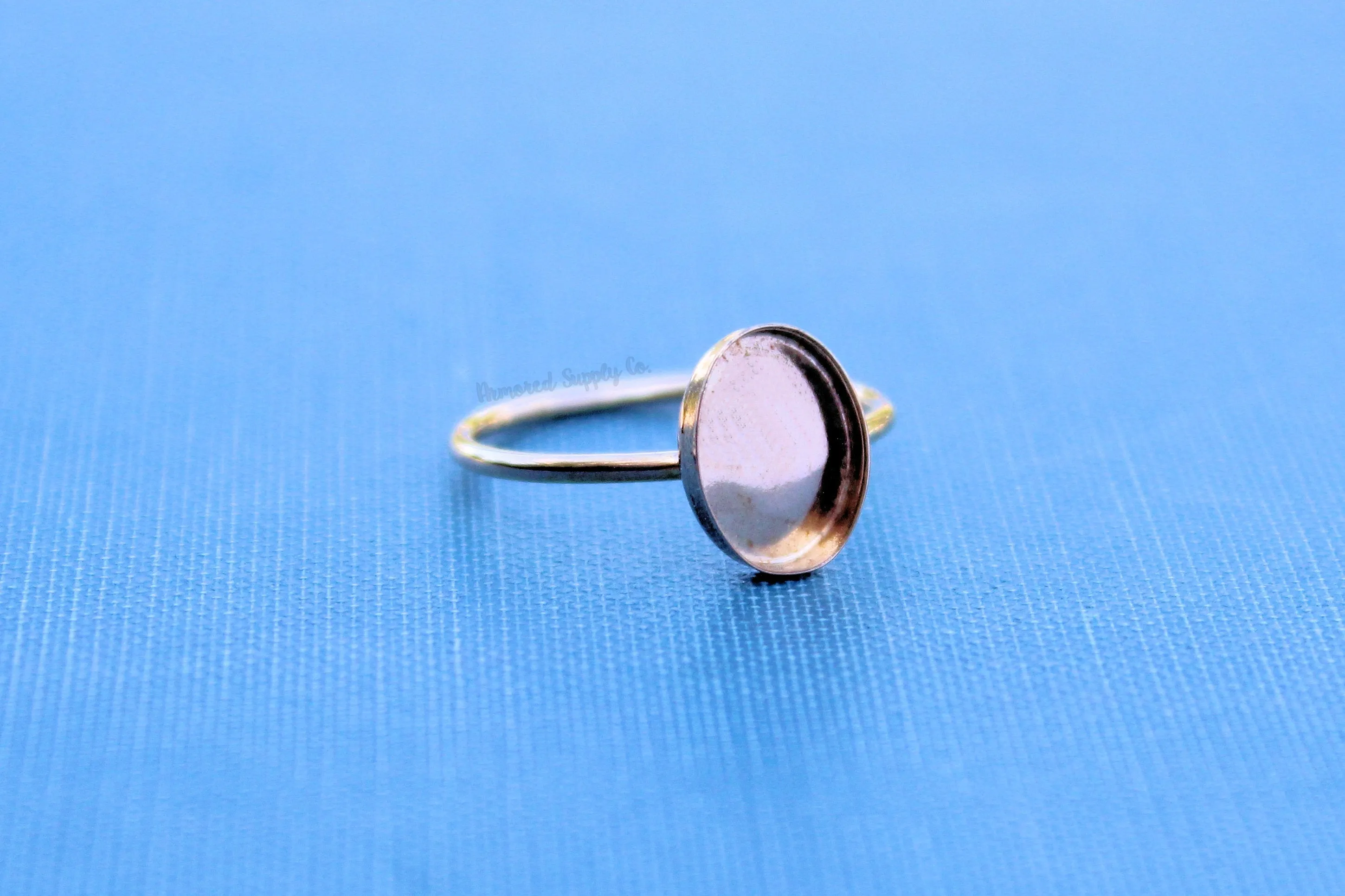 Gold Filled Oval 12x10mm Bezel Cup Ring blank - 16g RING BAND
