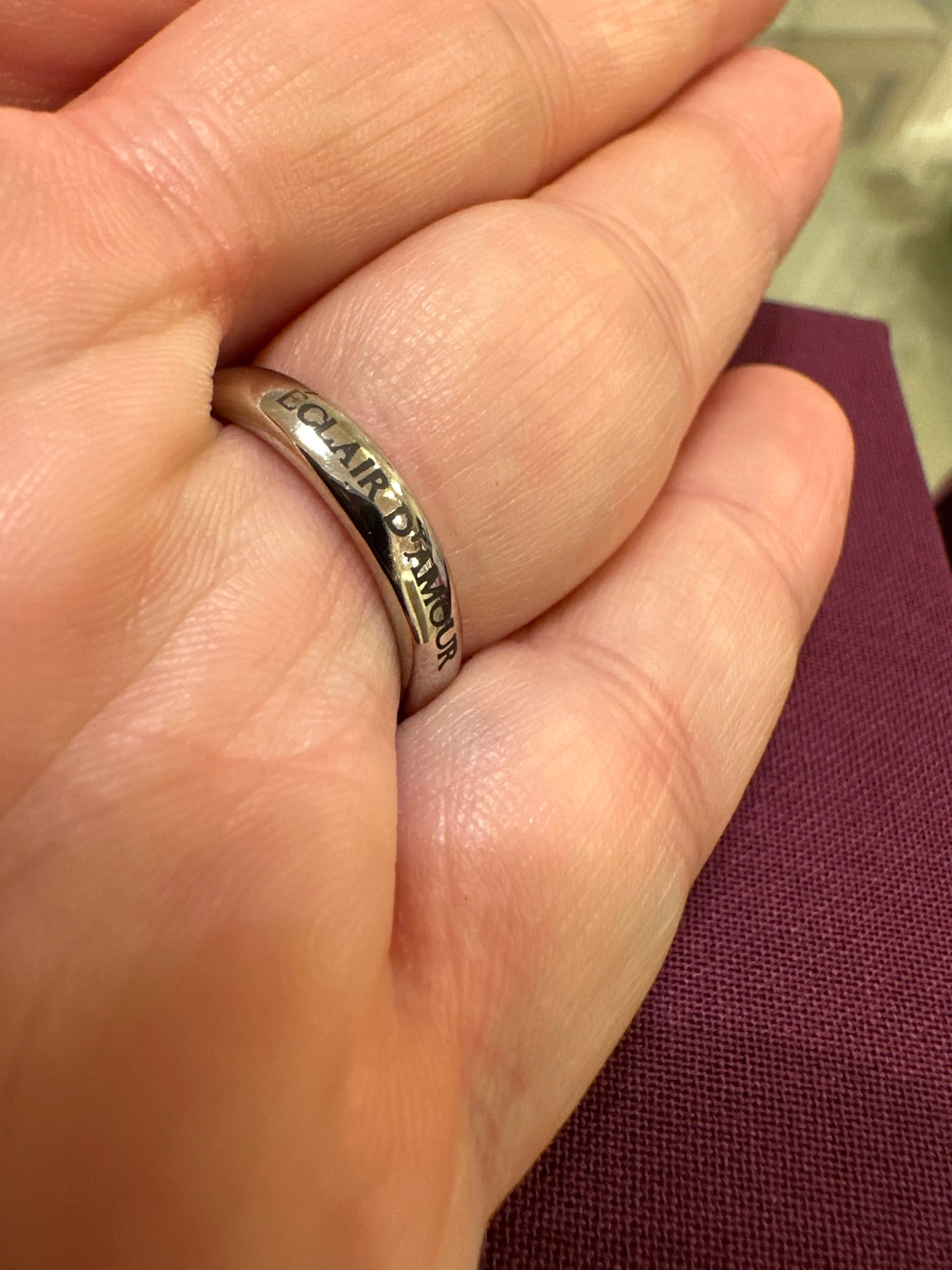 Gucci Interlocking G Heart Lightning Charm Ring