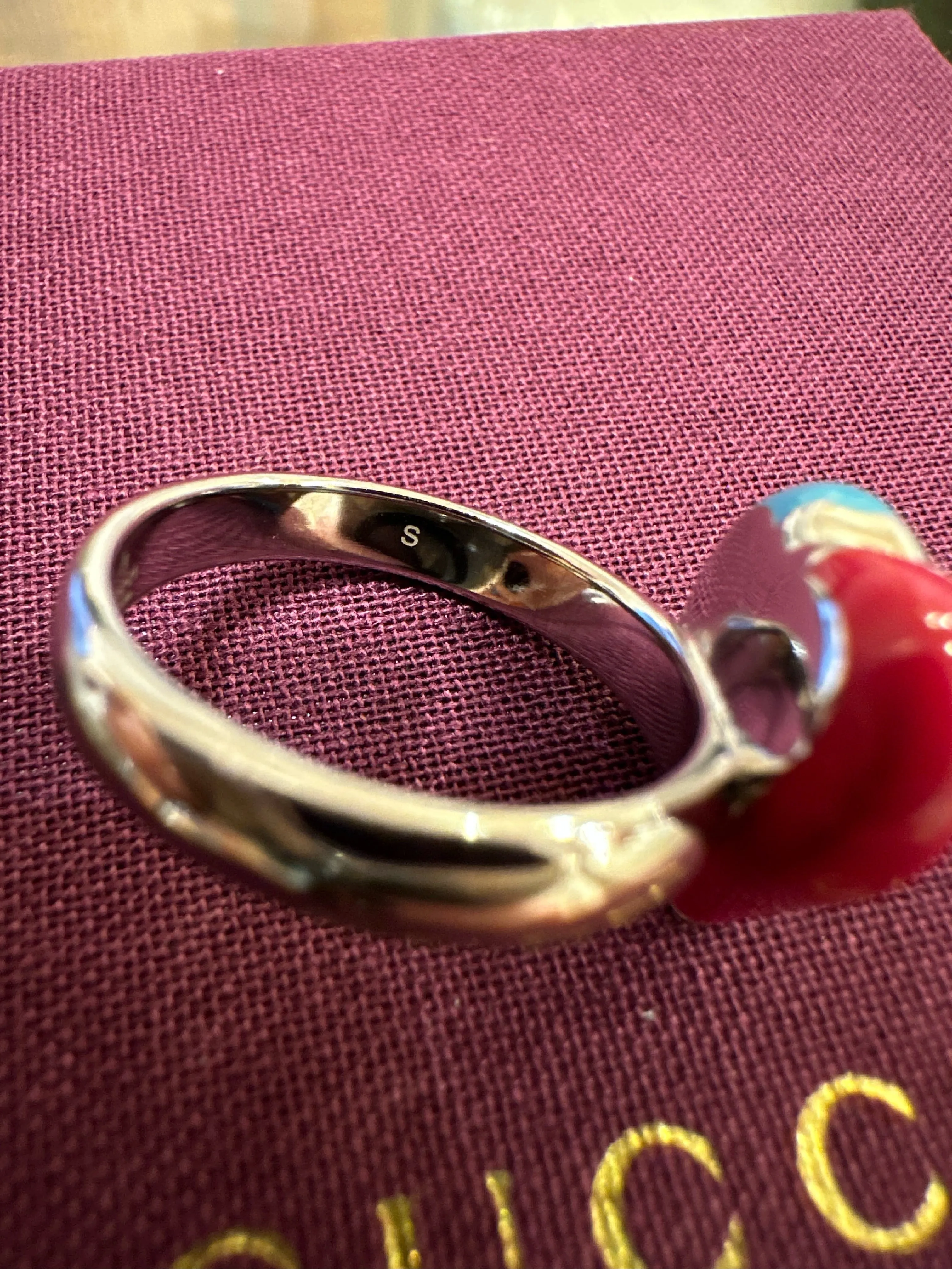 Gucci Interlocking G Heart Lightning Charm Ring