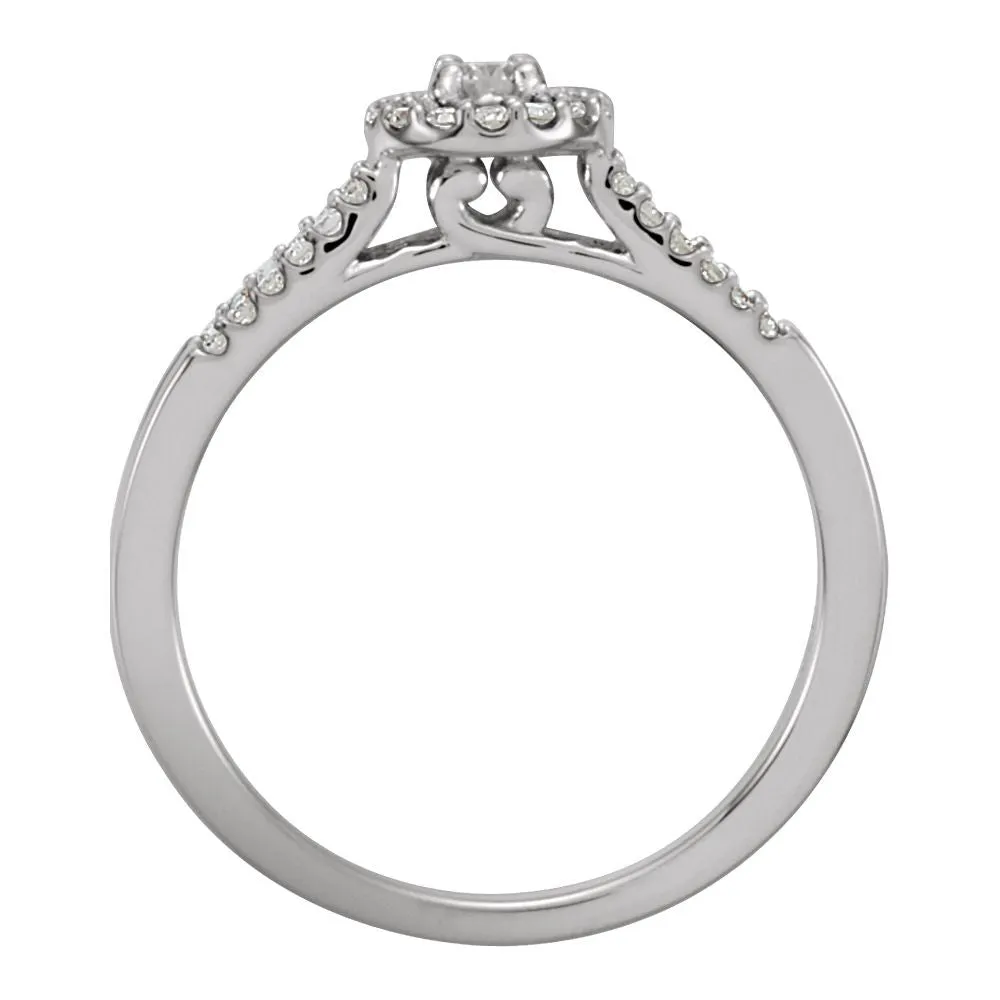 Halo-Style Engagement Ring in 14k white gold, Size 7